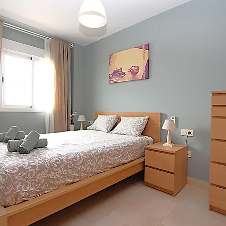 Mediterraneo, Town Centre Apartment