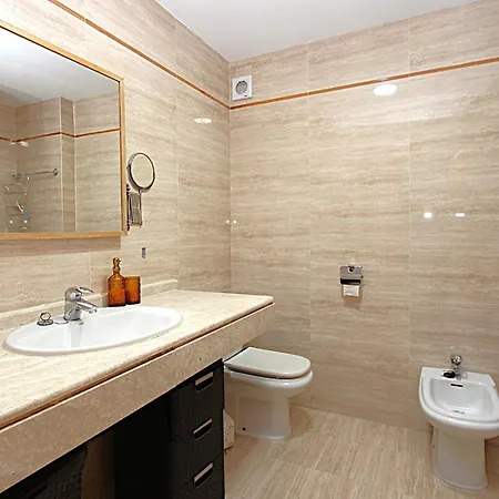 Mediterraneo, Town Centre Apartment Nerja